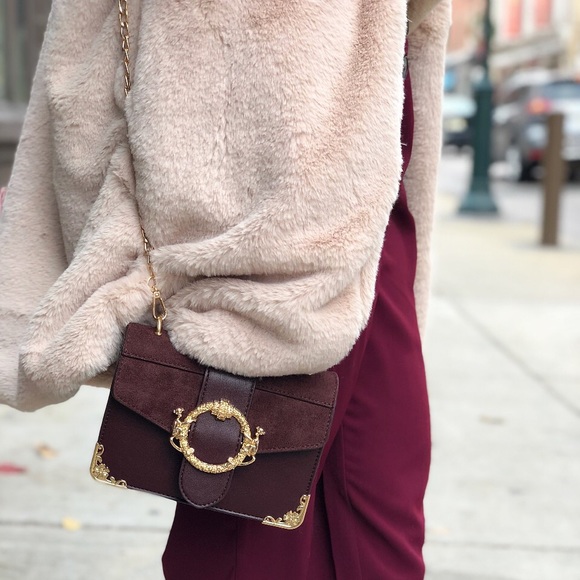 Handbags - 🆕Ellie Brown & Gold Ornate Detailed Crossbody Bag